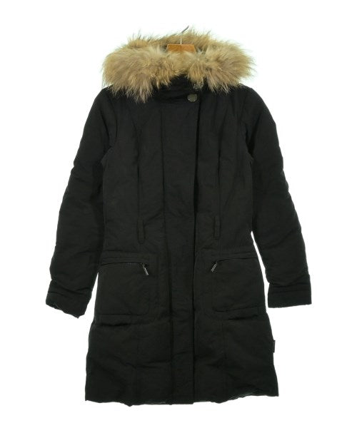 MONCLER 羽絨大衣