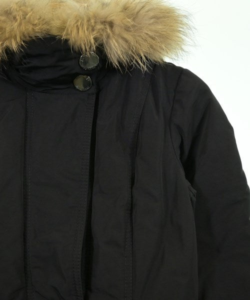 MONCLER 羽絨大衣