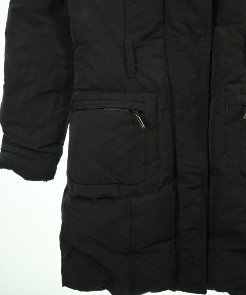 MONCLER 羽絨大衣