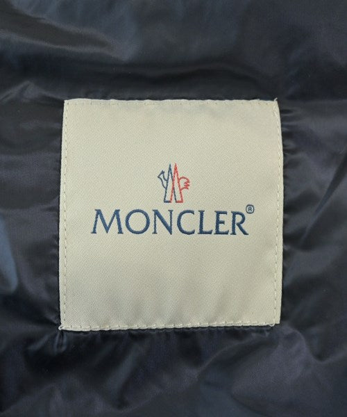 MONCLER 羽絨大衣