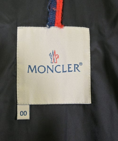 MONCLER 羽絨夾克/背心