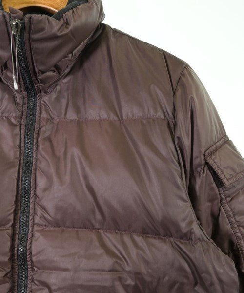 MONCLER 羽絨夾克/背心