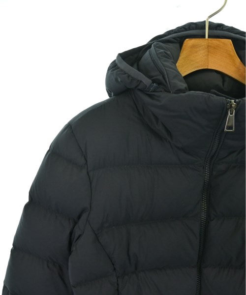 MONCLER 羽絨大衣