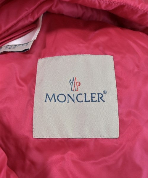 MONCLER 羽絨大衣