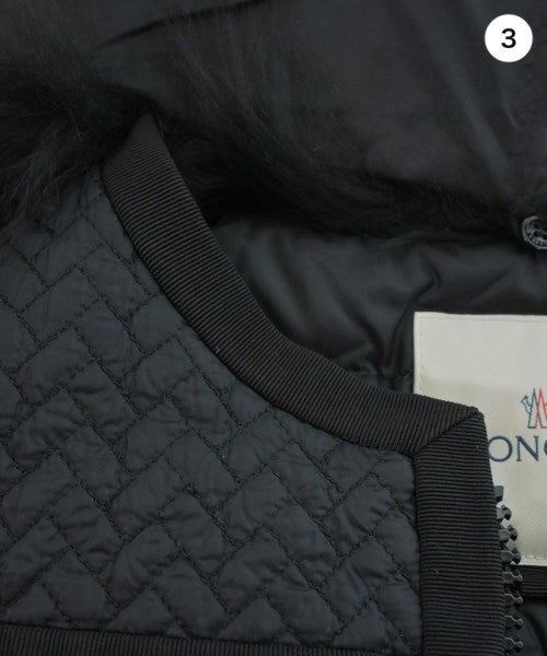 MONCLER 羽絨夾克/背心