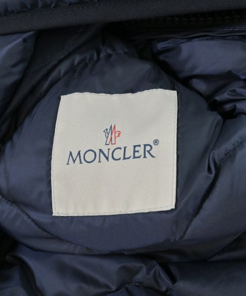MONCLER 羽絨大衣