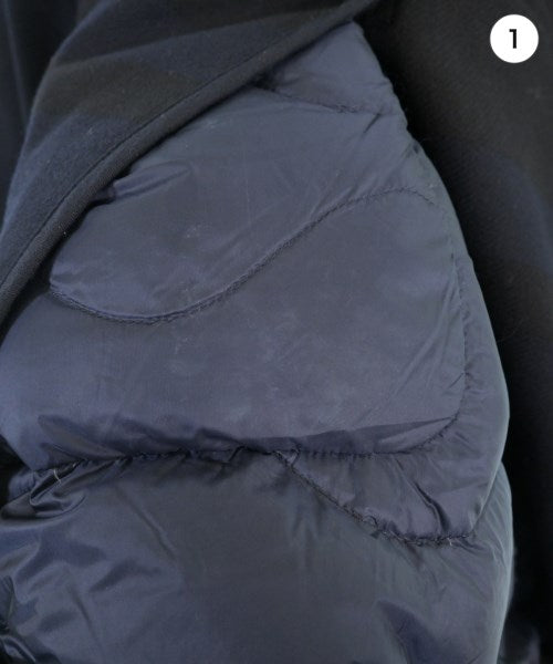MONCLER 羽絨大衣