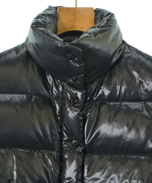 MONCLER 羽絨夾克/背心