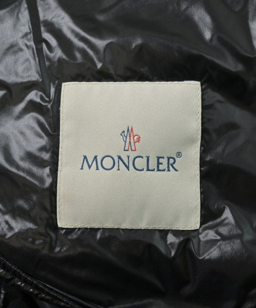 MONCLER 羽絨夾克/背心