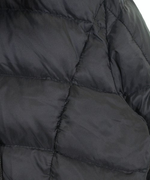 MONCLER S 羽絨夾克/背心