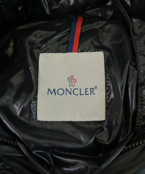 MONCLER 羽絨夾克/背心