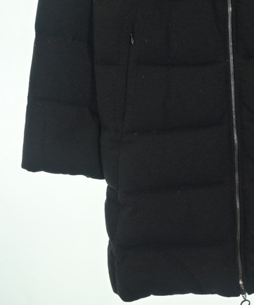 MONCLER 羽絨大衣
