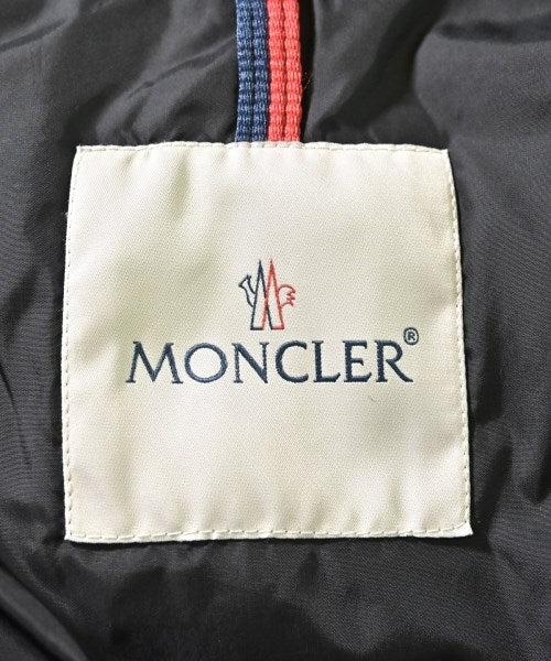 MONCLER 羽絨大衣