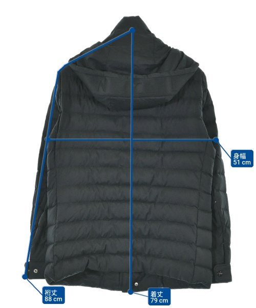 MONCLER 羽絨夾克/背心