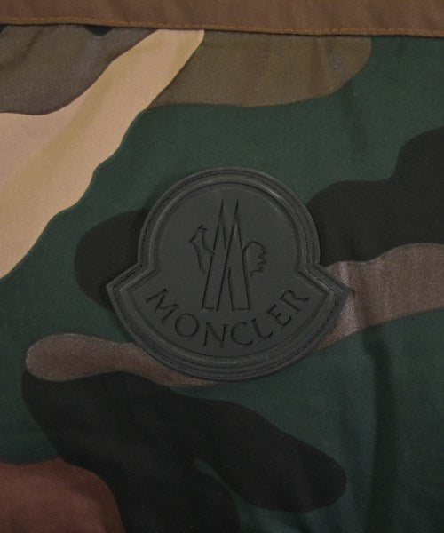 MONCLER 羽絨夾克/背心