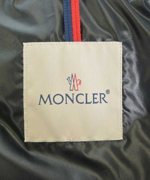 MONCLER 羽絨夾克/背心