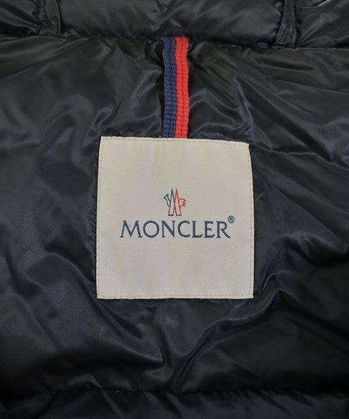 MONCLER 羽絨夾克/背心