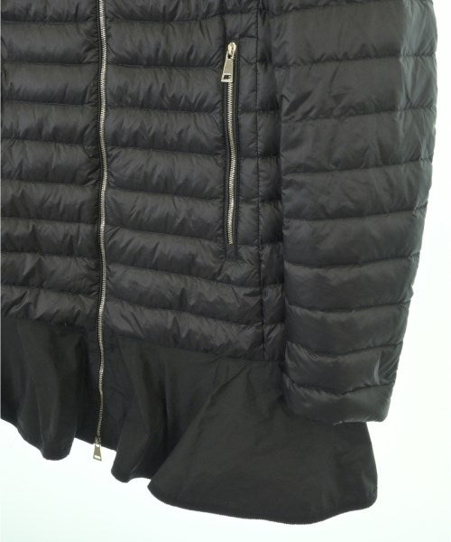 MONCLER 羽絨大衣