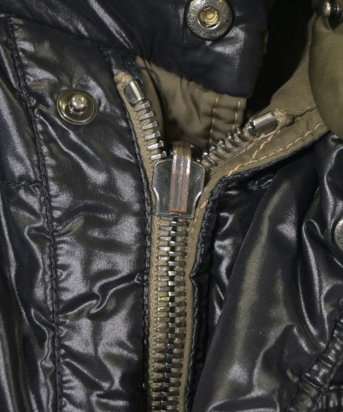 MONCLER 羽絨夾克/背心