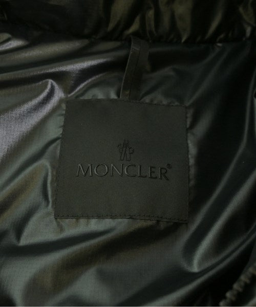 MONCLER 羽絨夾克/背心