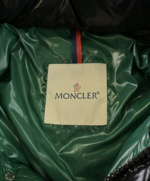 MONCLER 羽絨大衣
