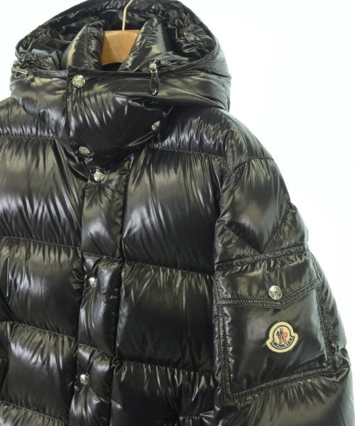 MONCLER 羽絨大衣