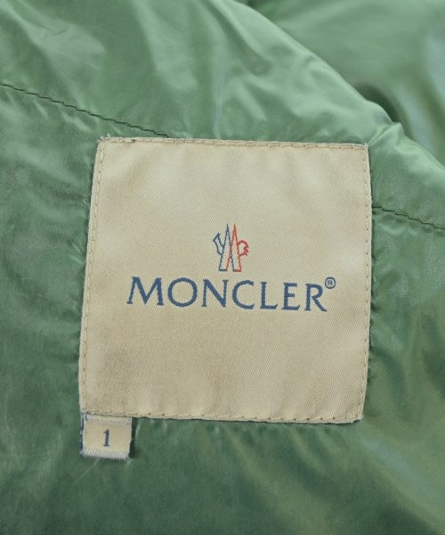 MONCLER 羽絨夾克/背心