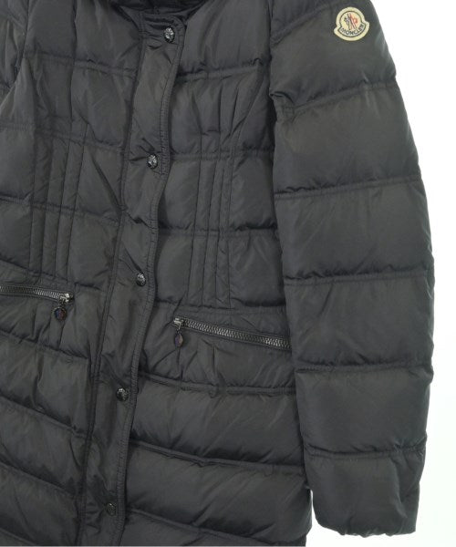 MONCLER 羽絨大衣