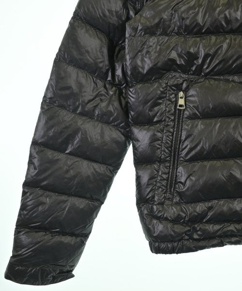 MONCLER 羽絨夾克/背心