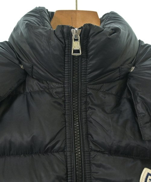 MONCLER 羽絨夾克/背心
