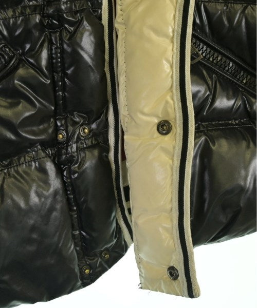 MONCLER 羽絨夾克/背心