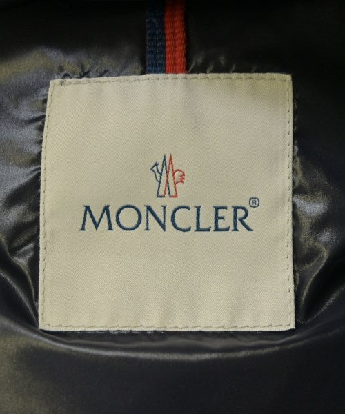 MONCLER 羽絨夾克/背心