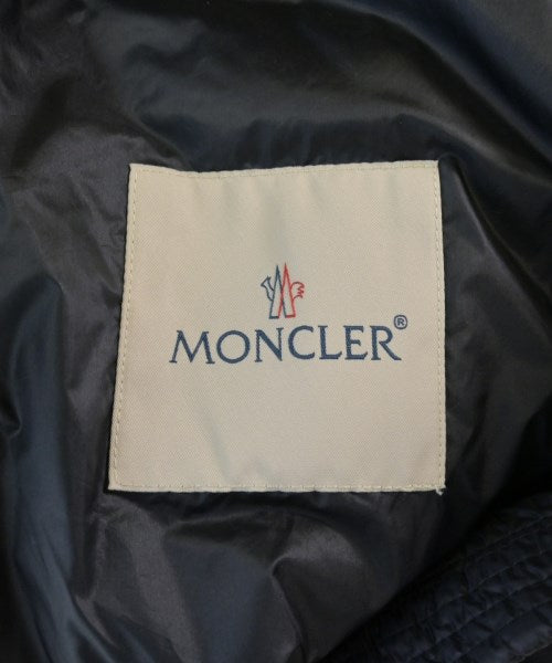 MONCLER 羽絨夾克/背心