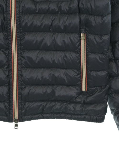 MONCLER 羽絨夾克/背心