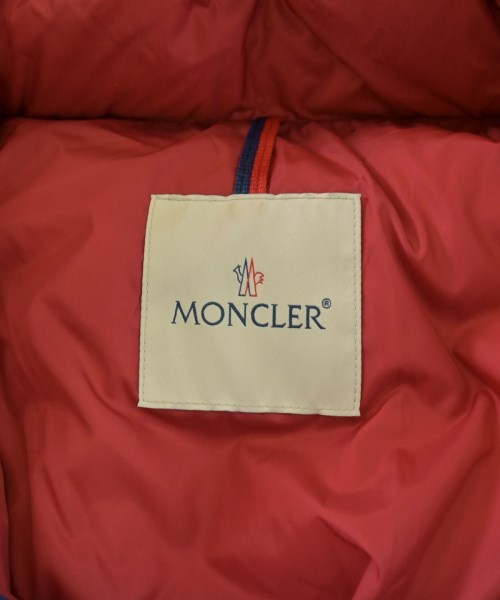 MONCLER 羽絨夾克/背心