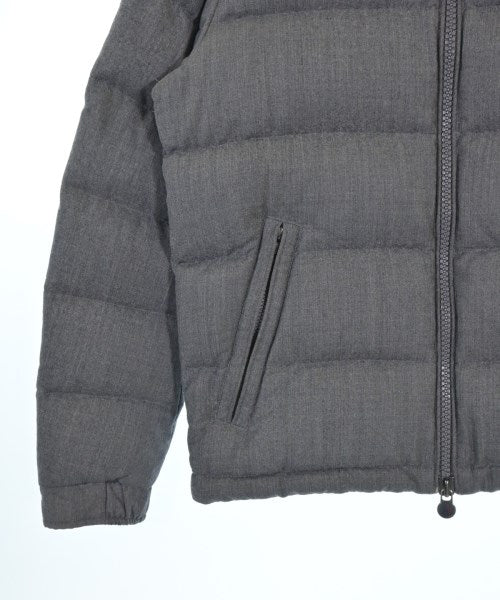 MONCLER 羽絨夾克/背心