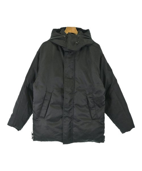 MONCLER GENIUS 羽絨夾克/背心