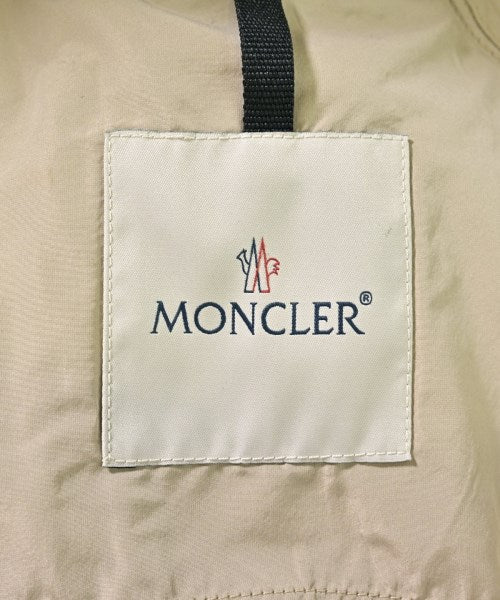 MONCLER 支撐領外套