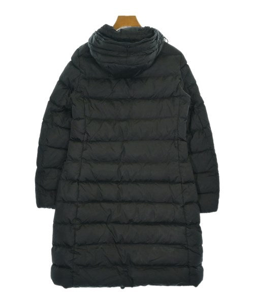 MONCLER 羽絨大衣