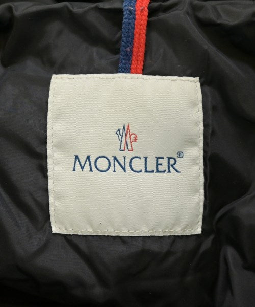 MONCLER 羽絨大衣