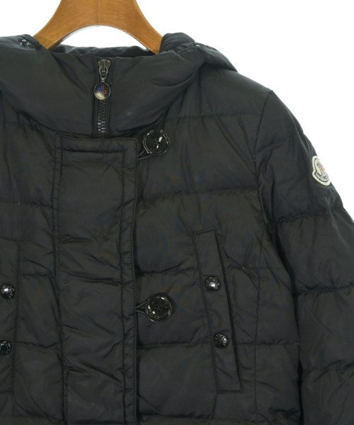 MONCLER 羽絨大衣