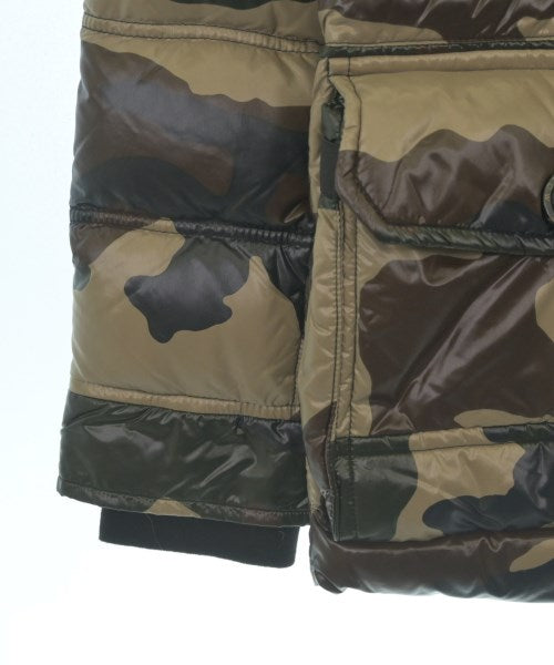 MONCLER 羽絨夾克/背心