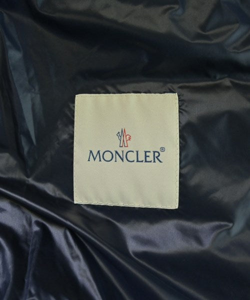 MONCLER 羽絨夾克/背心