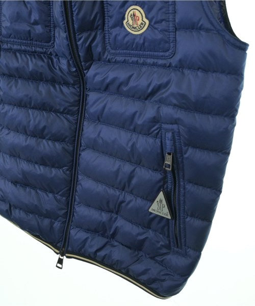 MONCLER 羽絨夾克/背心