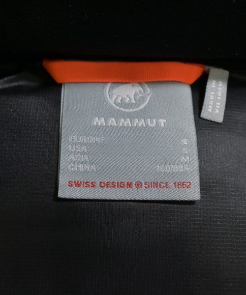 MAMMUT 羽絨夾克/背心