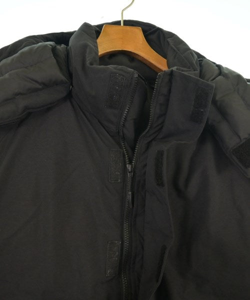 Marmot 羽絨夾克/背心