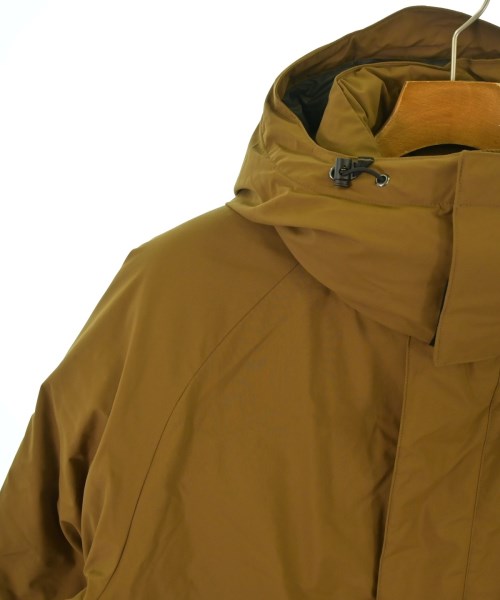 Marmot 羽絨夾克/背心