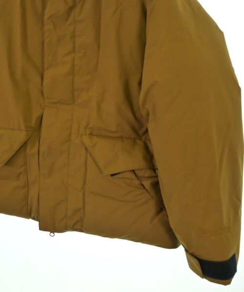 Marmot 羽絨夾克/背心