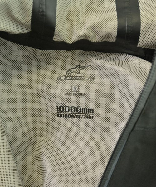 Lowe alpine 山系外套