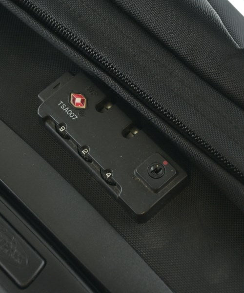 EASTPAK 隨身行李包/行李箱
